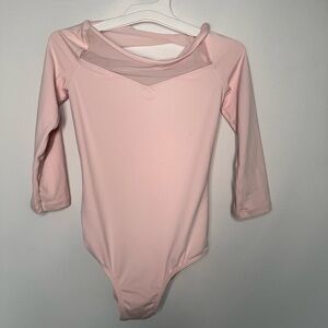 ❤️3/$30 Mirella Pink 3/4 Sleeve Leotard with Mesh V-Neckline Strappy Back - 8-10